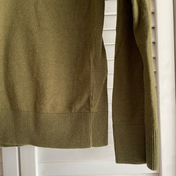 Banana Republic Olive Green Forever Crew Neck Sweater - Picture 6 of 9